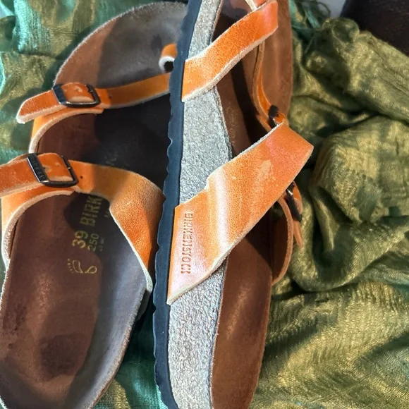 Birkenstock Women's Sandals in Orange Suede - Picture 8 of 12